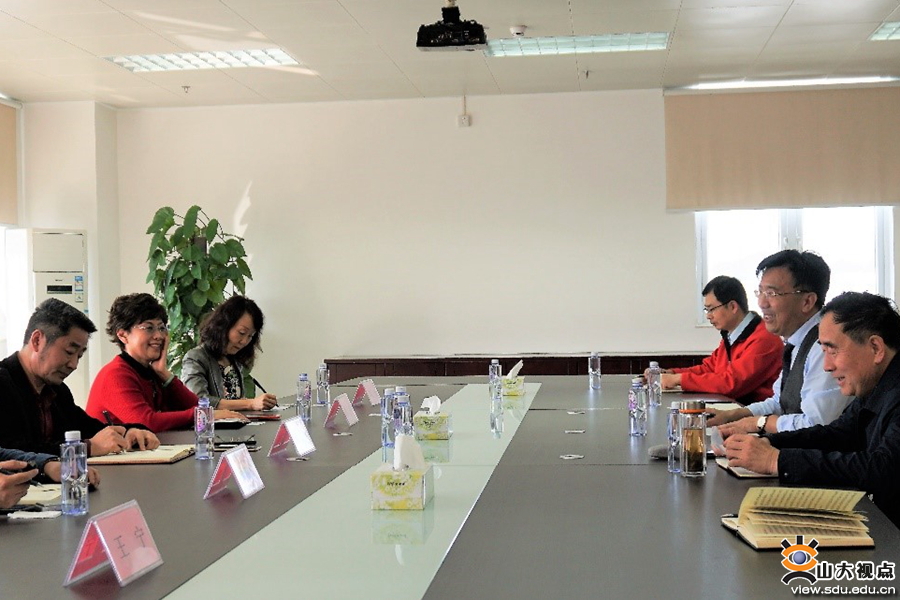 深圳研究院与爱华国际教育科技集团举行座谈