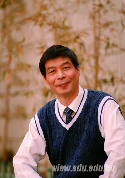 2012年度先进教育工作者赵勇简介-山东大学新闻网