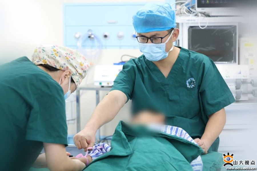 包含北大口腔醫(yī)院、通州區(qū)網(wǎng)上代掛專家號，在線客服為您解答的詞條